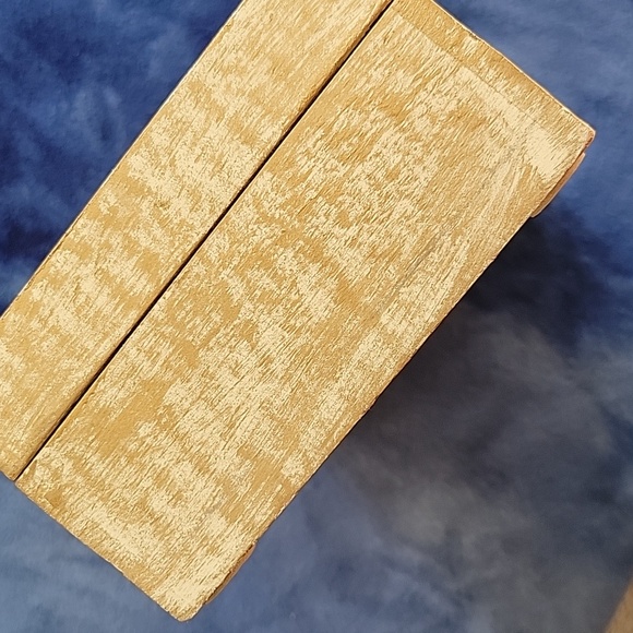 Wooden Carved Box with Mirrors - Picture 12 of 16